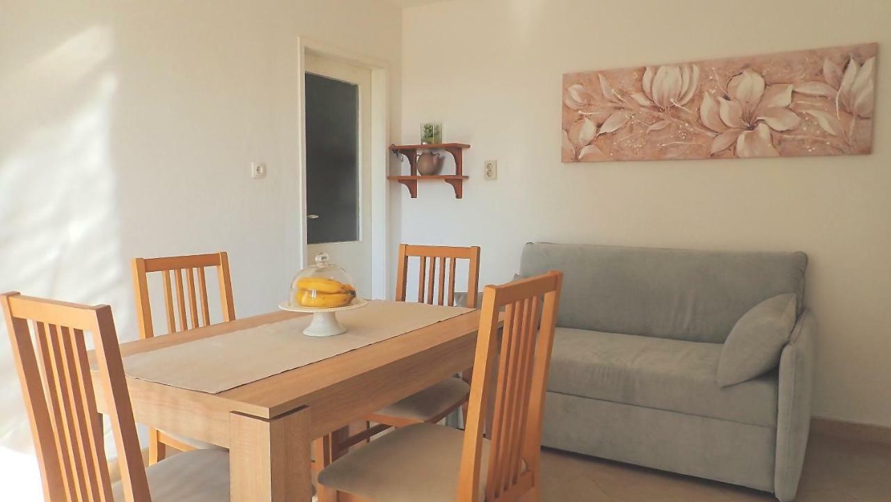 Studio Apartman Mia Стобреч Екстер'єр фото